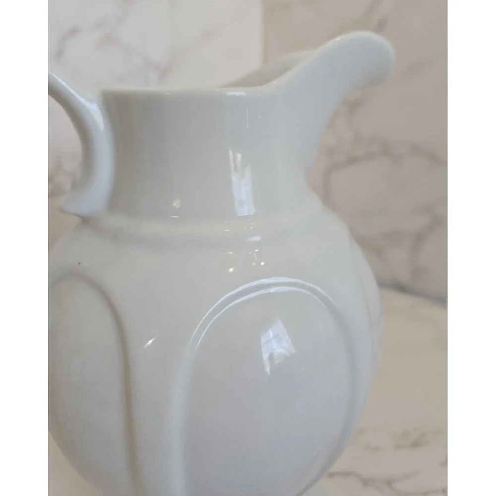 Porcelain‎ Water Pitcher White With Handle Vintage 7.5